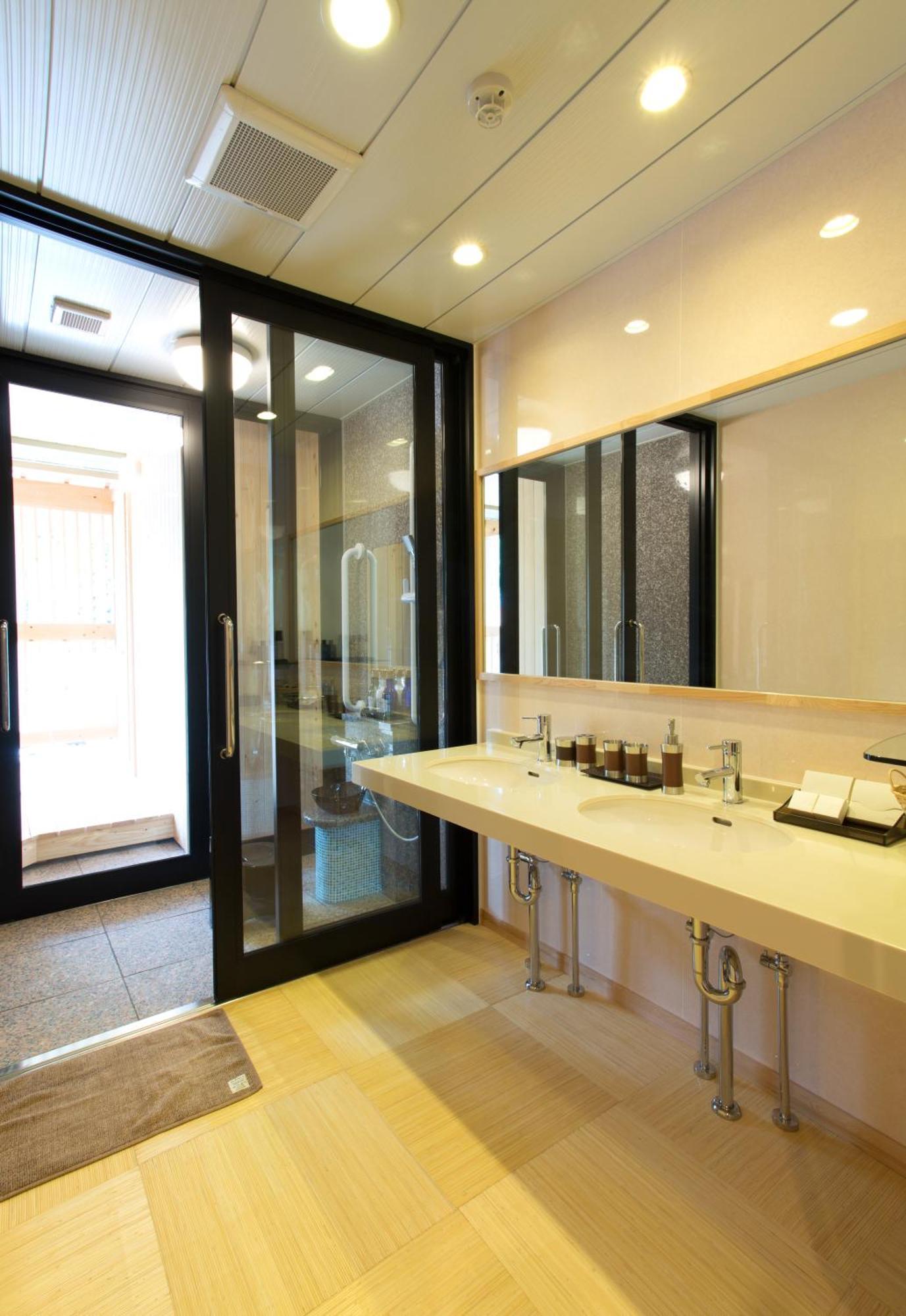 Hotel Yura No Yado Seifuen à Achi Extérieur photo