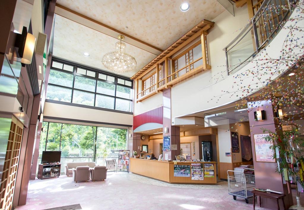 Hotel Yura No Yado Seifuen à Achi Extérieur photo