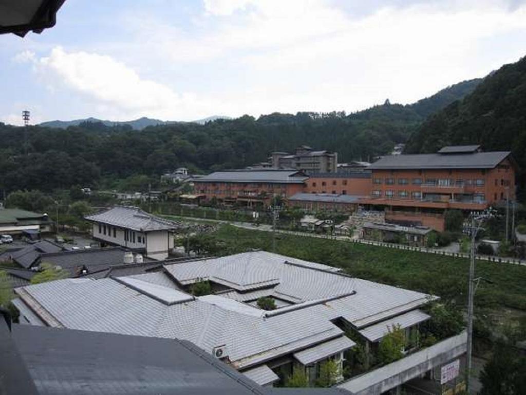 Hotel Yura No Yado Seifuen à Achi Extérieur photo