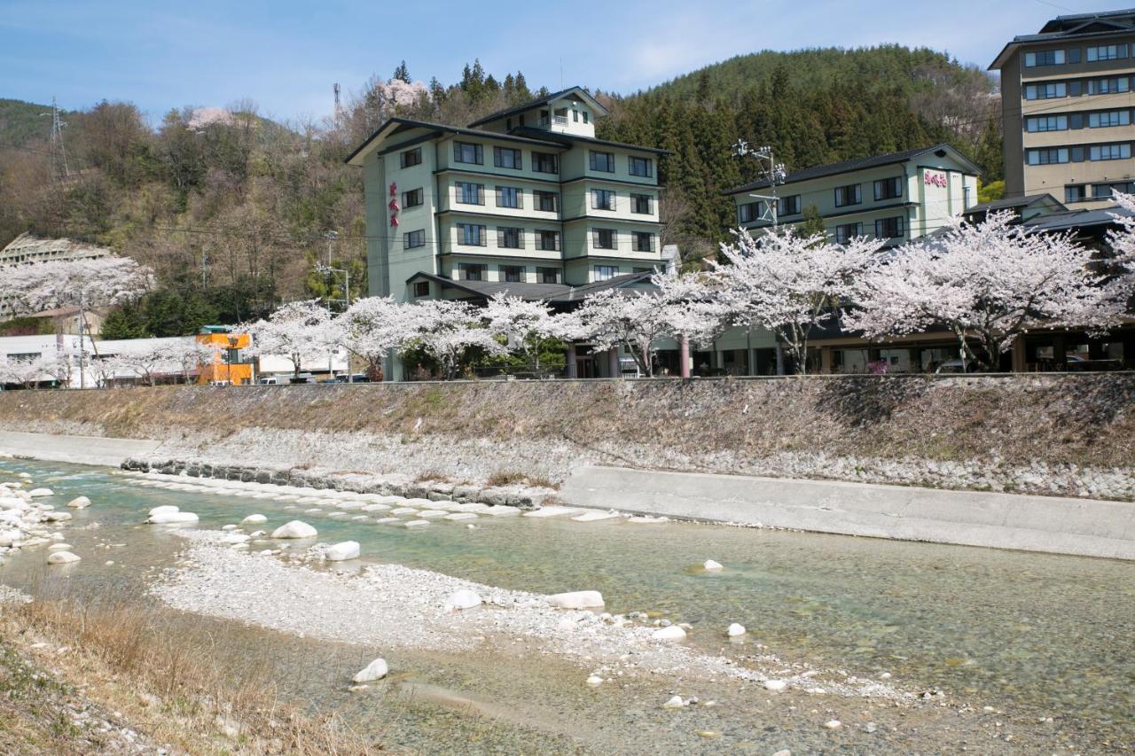 Hotel Yura No Yado Seifuen à Achi Extérieur photo